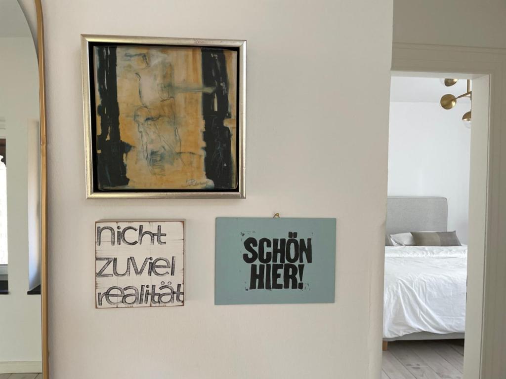 Haus Mit Tuermchen Apartment Solingen Exterior foto